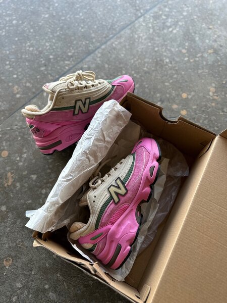 New Balance;1000