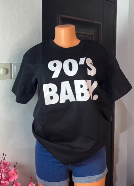 T-shirt black