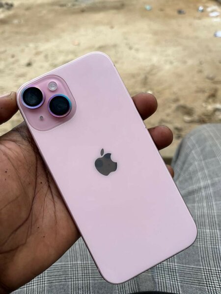 iPhone 15 128 G