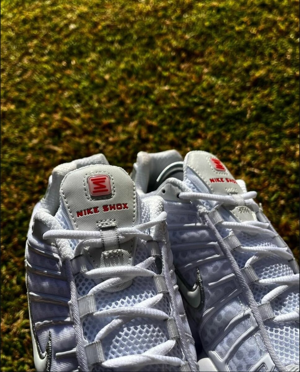 NIKE SHOX TL