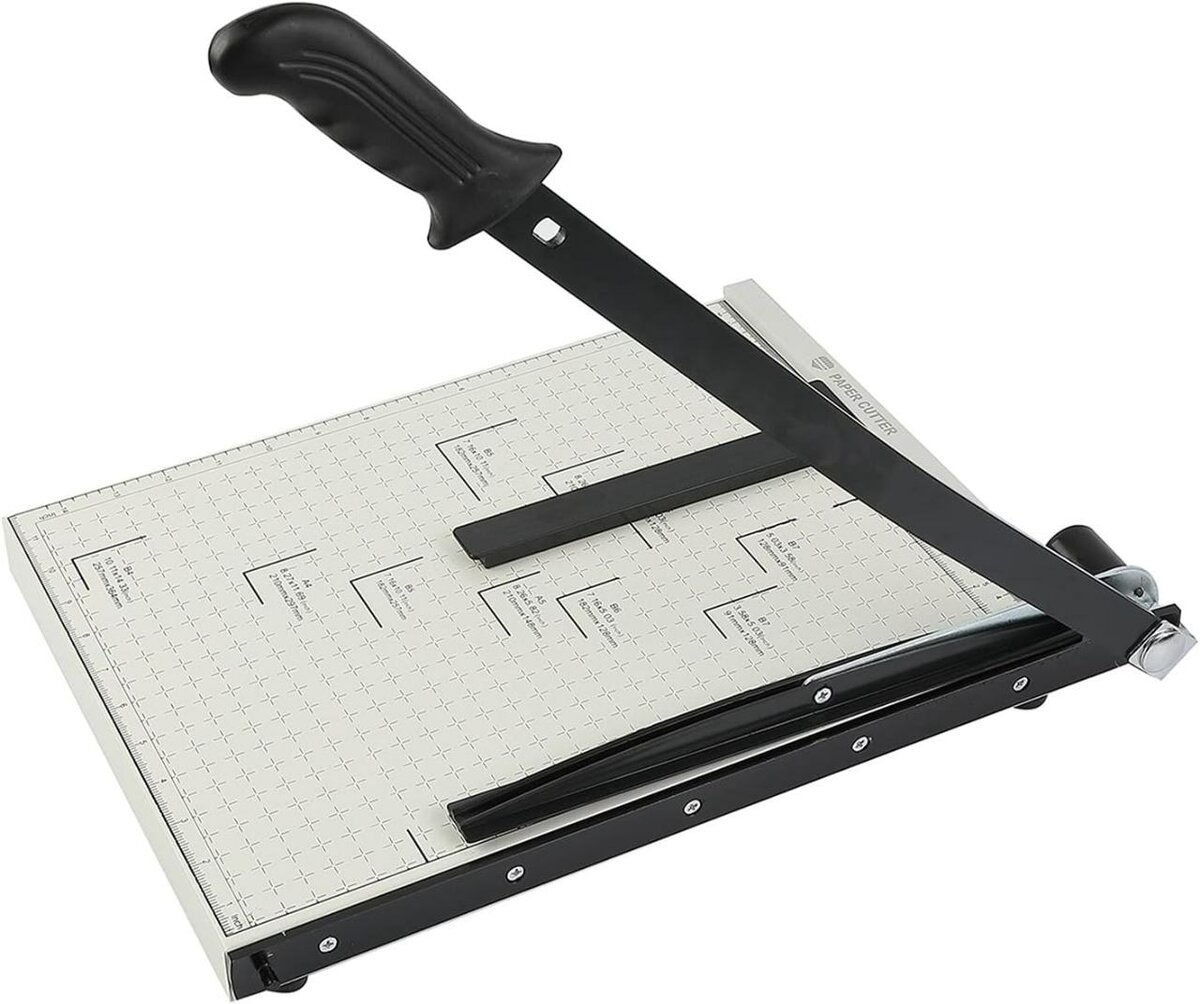 Coupe-papier guillotine A4