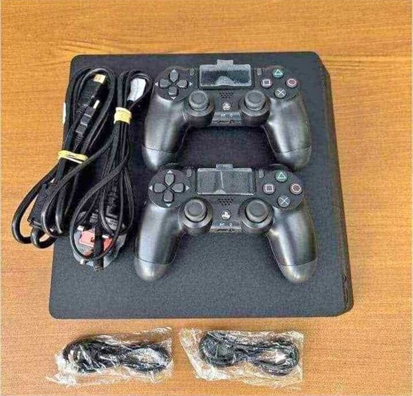 PS4 SLIM