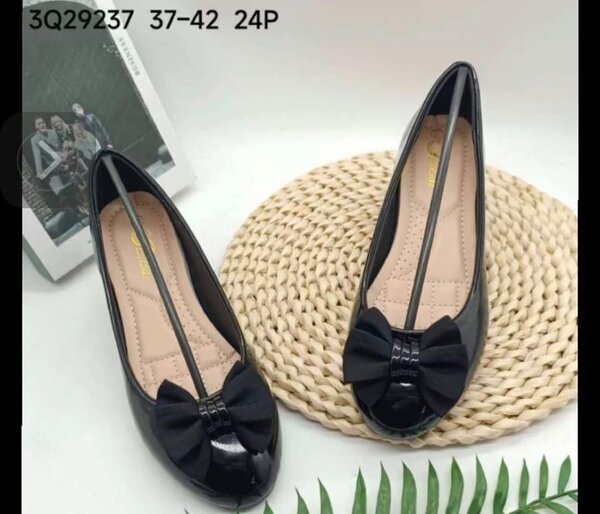 Ladies shoe