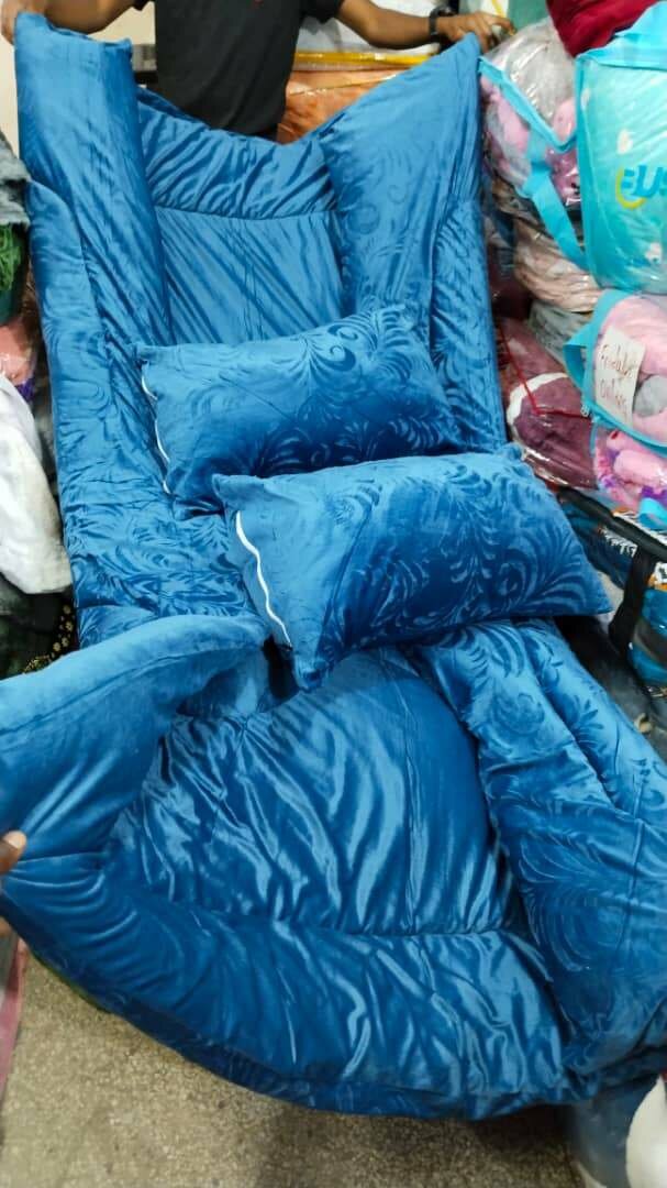 Duvets blankets