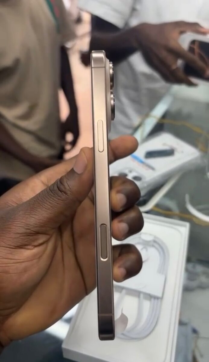 iPhone 16 pro max