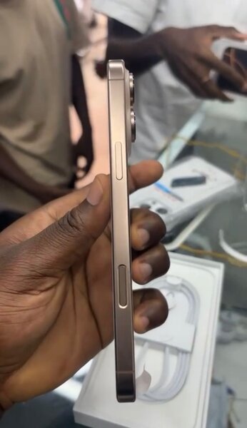 iPhone 16 pro max