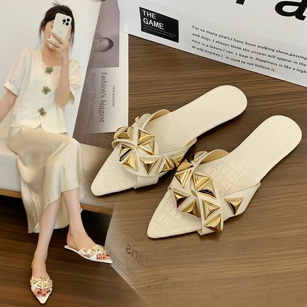 Ladies slippers (size 37)