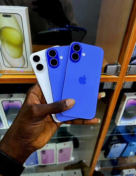 IPhone 16 esim