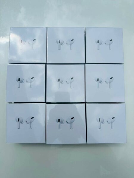 AirPods