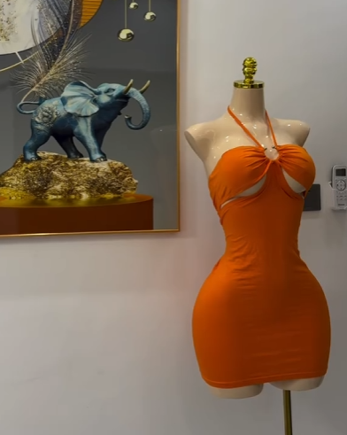 Short dress orange