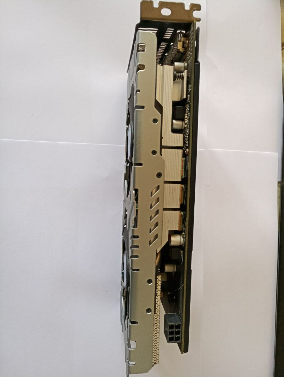 Carte graphique Yeston AMD 8Go