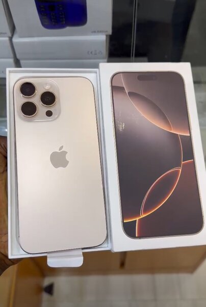 iPhone 16 Pro Max