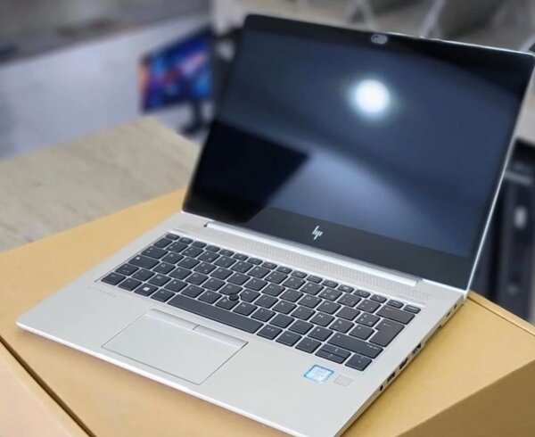 Pc Hp Elitbook G6 core i5 8e G