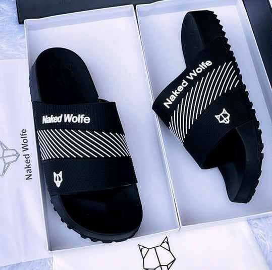 Sneaker