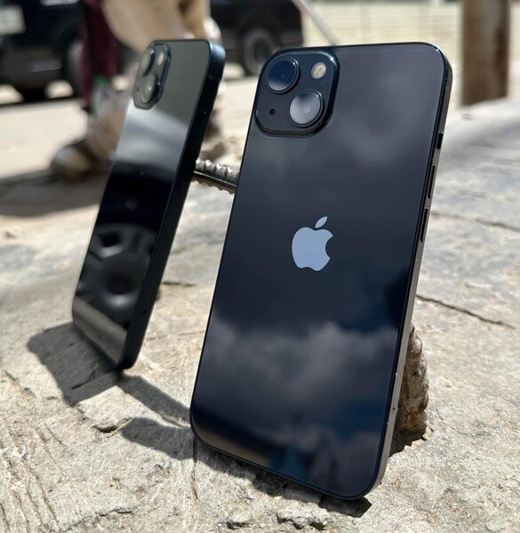 iPhone 13