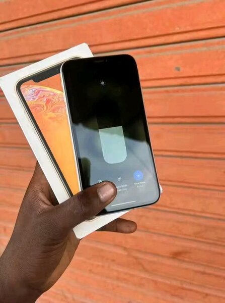 iPhone xr