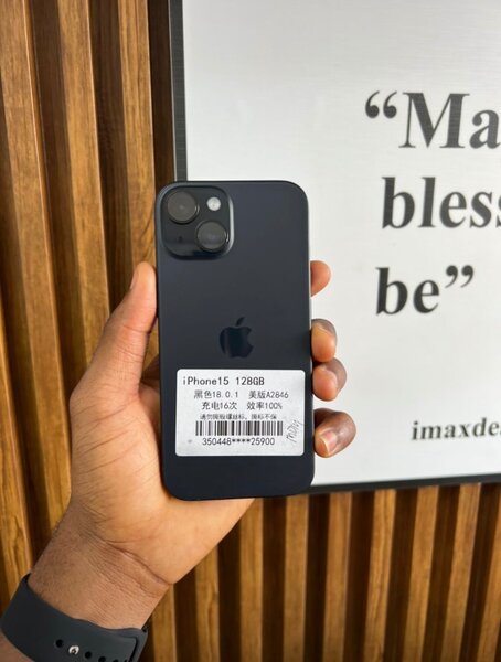 iPhone 15