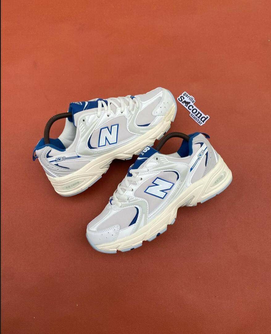 NEW BALANCE CLASSIC