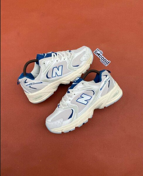 NEW BALANCE CLASSIC