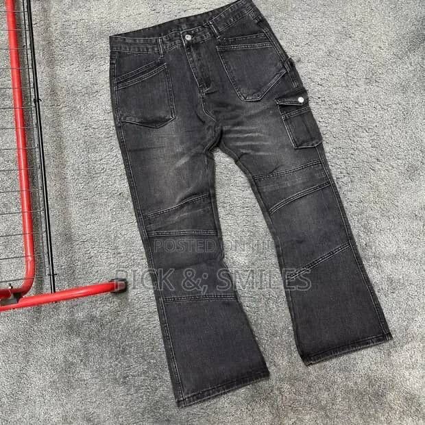 PANTALON FLARE