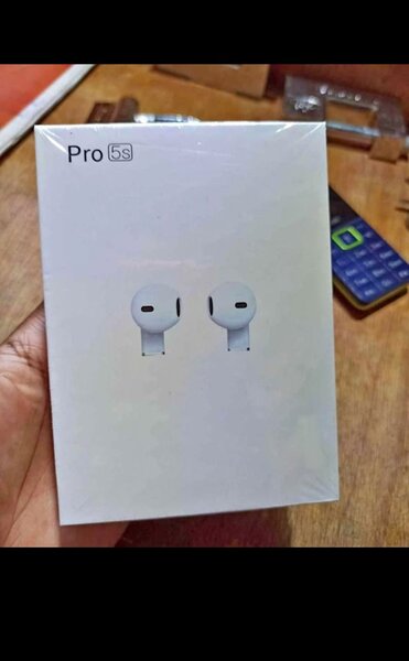 Air pods pro 5s
