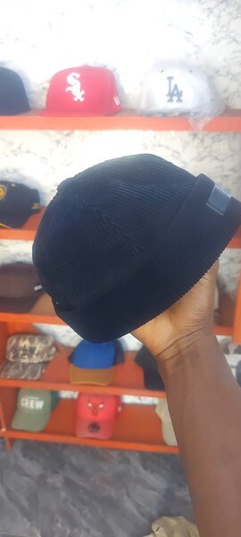 Bonnets neufs