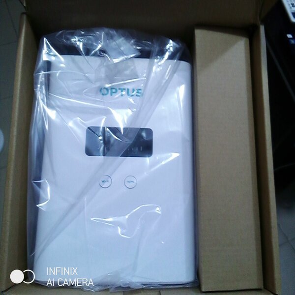 Optus 4G router