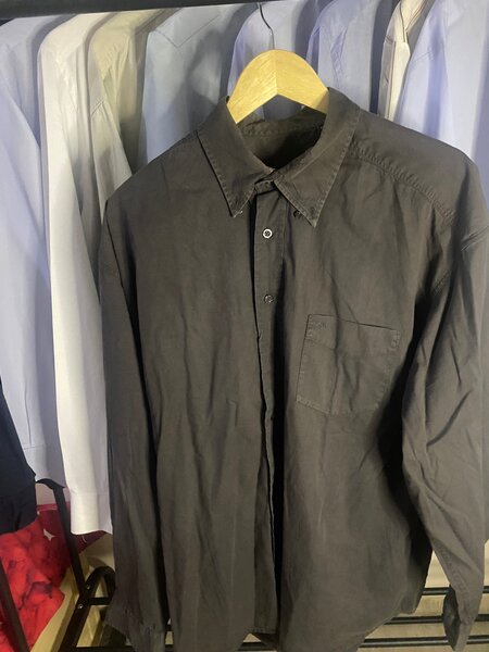 Chemise noire élégante homme