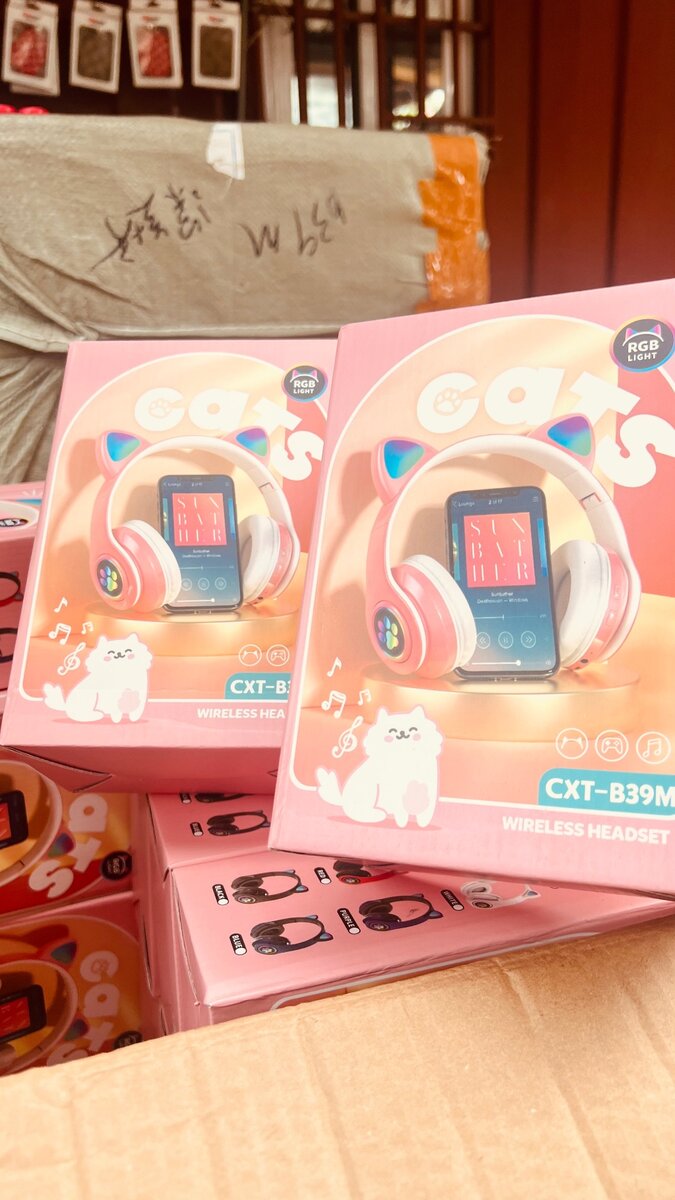 Cart headphones