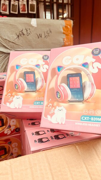 Cart headphones