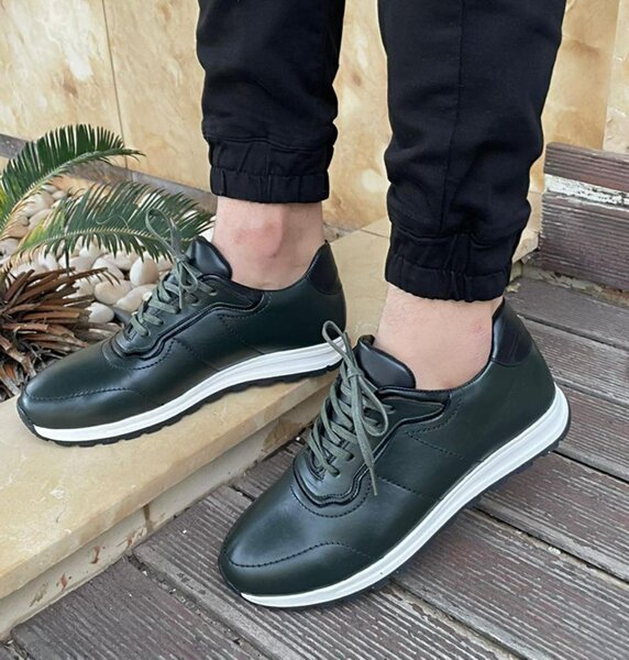 Sneakers en cuir pour hommes