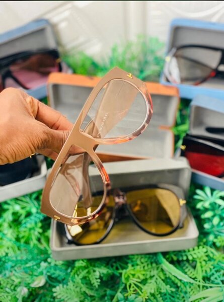Paire de lunettes