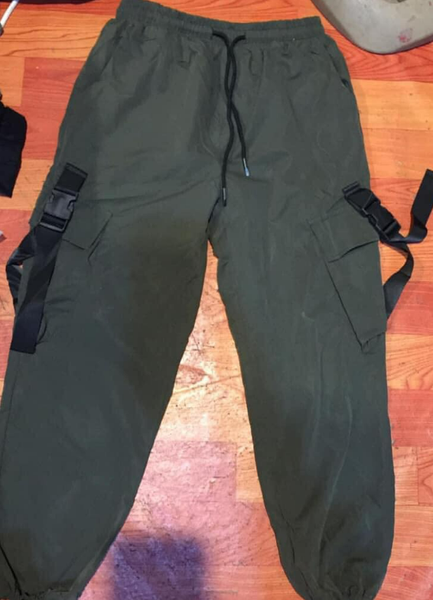 Cargo pants