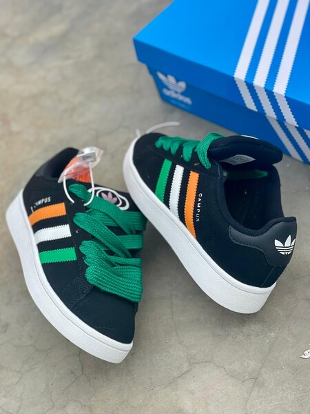 Adidas Campus Sneakers Édition Limitée