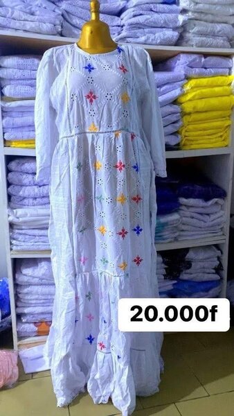 Boubou sénégalais