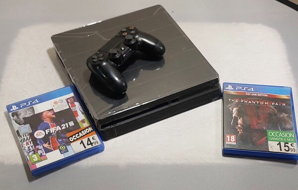 Ps4 slim