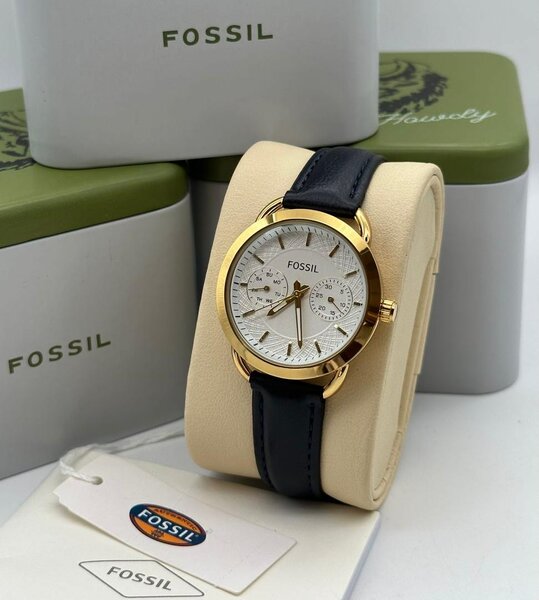 LADIES WATCH