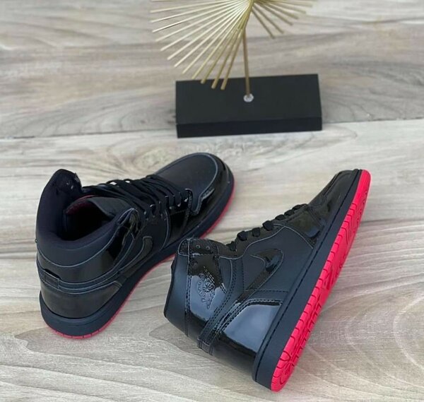 Air Jordan 1 high