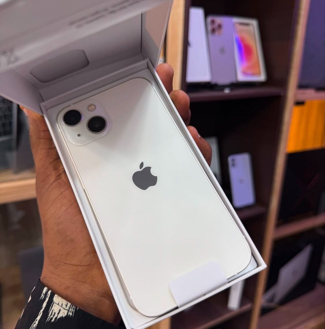 iPhone 13