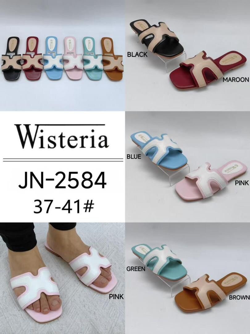 Chic sandales