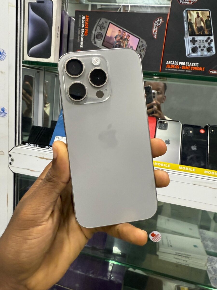 IPHONE