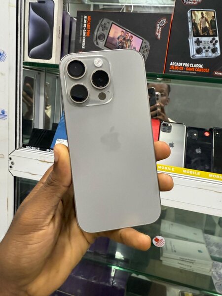 IPHONE