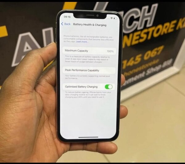 iPhone X