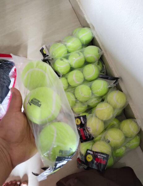 Tennis ball