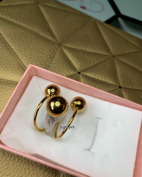 Vintage rings