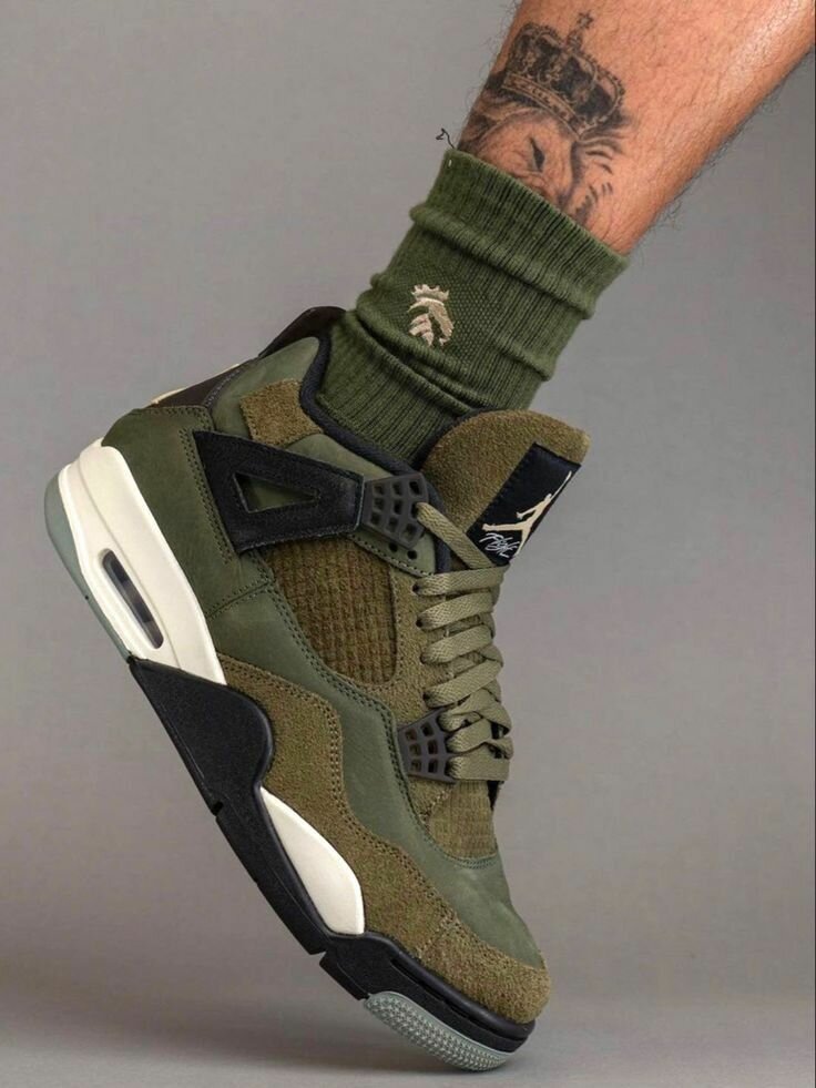 Jordan 4