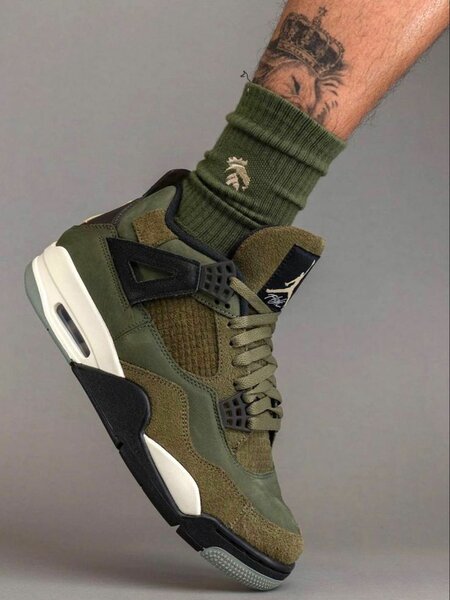 Jordan 4