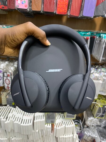 Bose 700 headphones headset