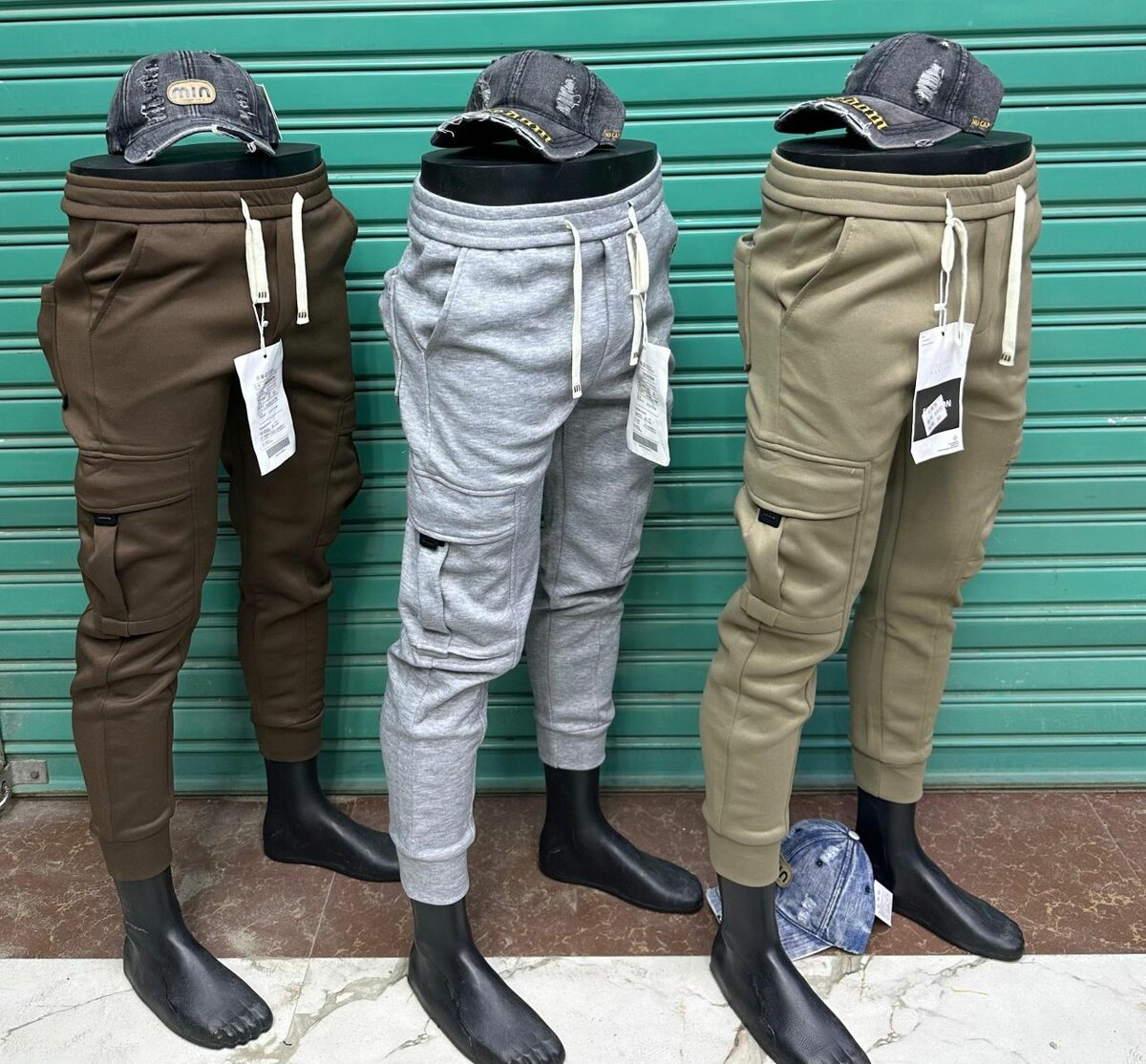 SWEAT PANTS