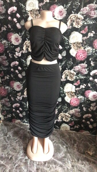 Smooth black